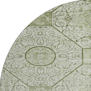 HomeRoots 8' Artichoke Green & Ivory Geometric Washable Round Rug - Durable, UV-Protected & Easy-Clean Design 700014