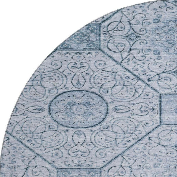 HomeRoots 8' Blue and Ivory Geometric Round Rug – Washable, UV-Protected, Durable, Perfect for Family Spaces! 700032