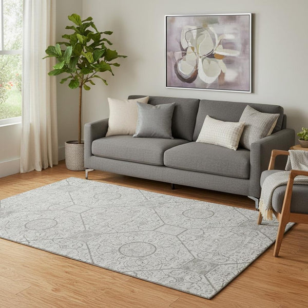 HomeRoots 5' X 8' Silver and Gray Geometric Area Rug - Washable, Stain Resistant, UV Protected for All Spaces 700037