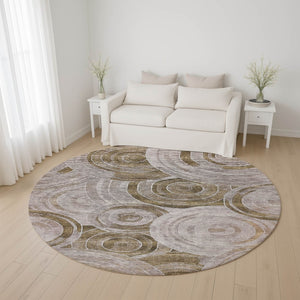 HomeRoots 8' Brown and Gray Geometric Round Rug – Washable, UV-Protected, Modern Design for High-Traffic Areas 700068