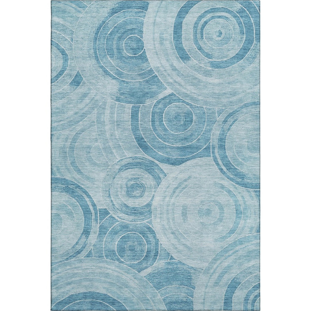 HomeRoots 5' Denim Blue & Sky Blue Geometric Washable Area Rug - Durable, UV Protected, Perfect for Homes! 700079