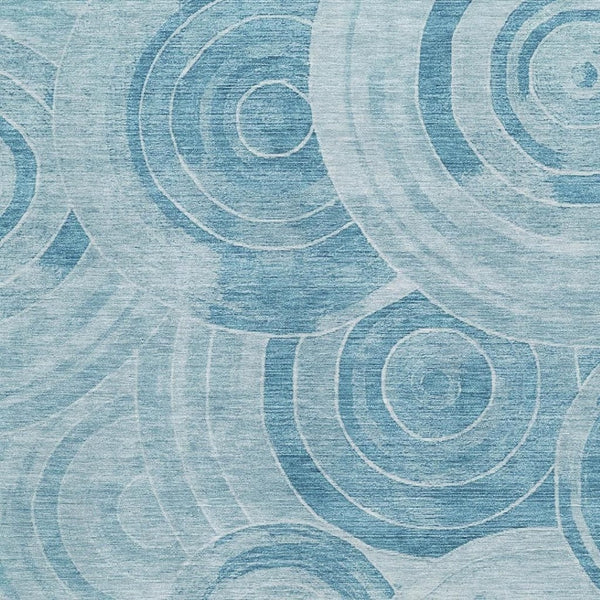 HomeRoots 5' Denim Blue & Sky Blue Geometric Washable Area Rug - Durable, UV Protected, Perfect for Homes! 700079