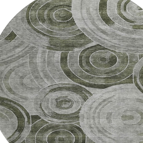 HomeRoots 8' Stylish Taupe and Beige Geometric Washable Round Rug – UV Protected, Stain Resistant, Durable Design 700098