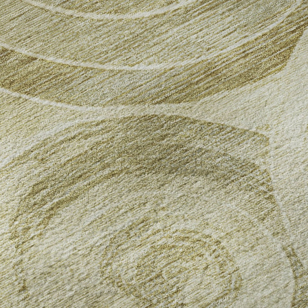 HomeRoots 8' Wheat and Beige Geometric Round Rug - Washable, UV Protected, Stylish & Durable for Busy Homes 700104