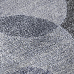 HomeRoots 8' Stylish Denim Blue Geometric Round Rug - Washable, UV Protected, Perfect for Busy Homes & Spaces 700166