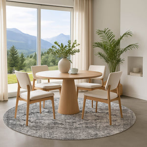 HomeRoots 8' Gray and Silver Oriental Round Rug – Washable, UV Protected, Stain Resistant, Non-Slip Backing 700280