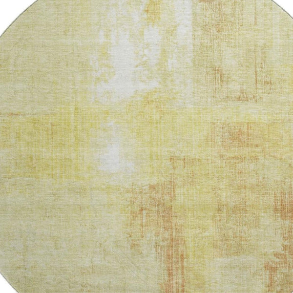 HomeRoots 8' Wheat And Ivory Abstract Round Rug - Washable, UV Protected, Non-Slip, Stylish Home Accent 700466