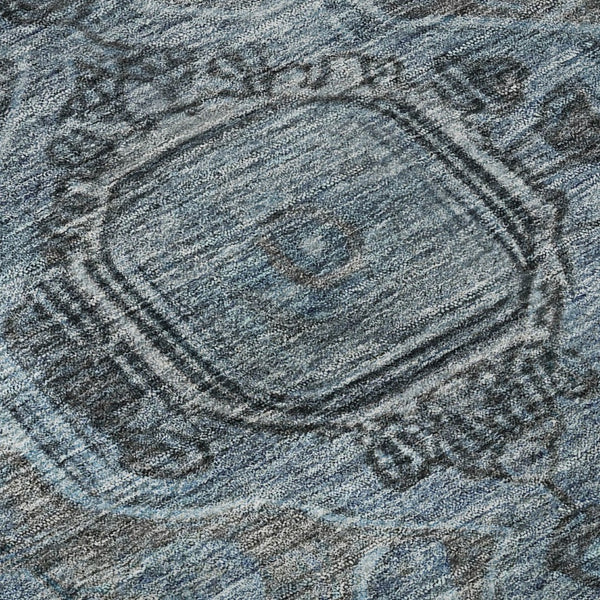 HomeRoots 8' Navy Blue and Gray Oriental Round Rug - Washable, UV Protected, Stain Resistant for Busy Homes! 700538