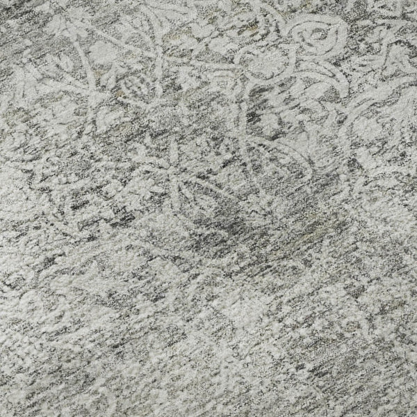 HomeRoots 8' Gray and Ivory Oriental Round Rug - Washable, UV Protected, Stain Resistant for Family Spaces 700598