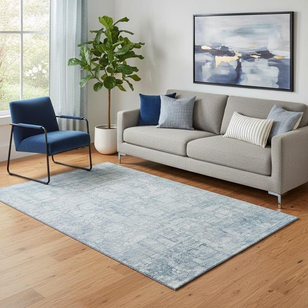 HomeRoots 5' Blue and Ivory Oriental Washable Area Rug - Stain Resistant, UV Protected, Perfect for High-Traffic Areas 700645