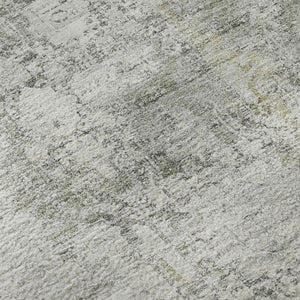 HomeRoots 8' Gray and Silver Oriental Round Rug – Washable, UV Protected, Durable Design for Busy Homes 700652
