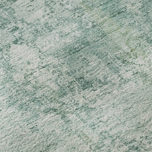 HomeRoots 8' Teal And Ivory Oriental Round Rug - Stain Resistant, UV Protected, Non-Slip for High-Traffic Areas 700664