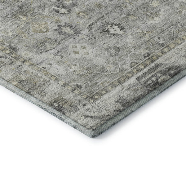 HomeRoots 8' Elegant Pewter and Ivory Oriental Round Rug - Washable, UV Protected, Stain Resistant Design 700898