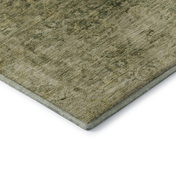 HomeRoots 8' Elegant Green and Gold Oriental Washable Round Rug - Stain-Resistant with UV Protection! 700940
