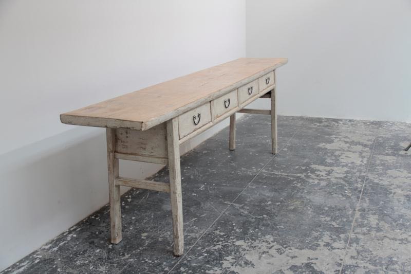Lilys Vintage Console Table With Four Drawers Weathered Off White Xl (Around 8-10 Ft Size & Color Vary) 7011XL-W