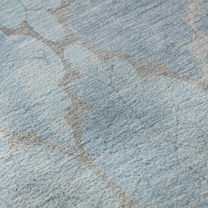 HomeRoots 8' Denim Blue and Beige Damask Round Rug - Stylish, Washable, UV-Protected, Stain-Resistant Elegance 701290