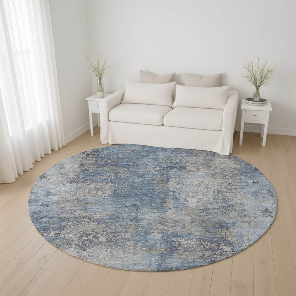 HomeRoots 8' Denim Blue & Gray Abstract Washable Round Rug - Durable, UV-Protected, Modern Design for Homes 701452