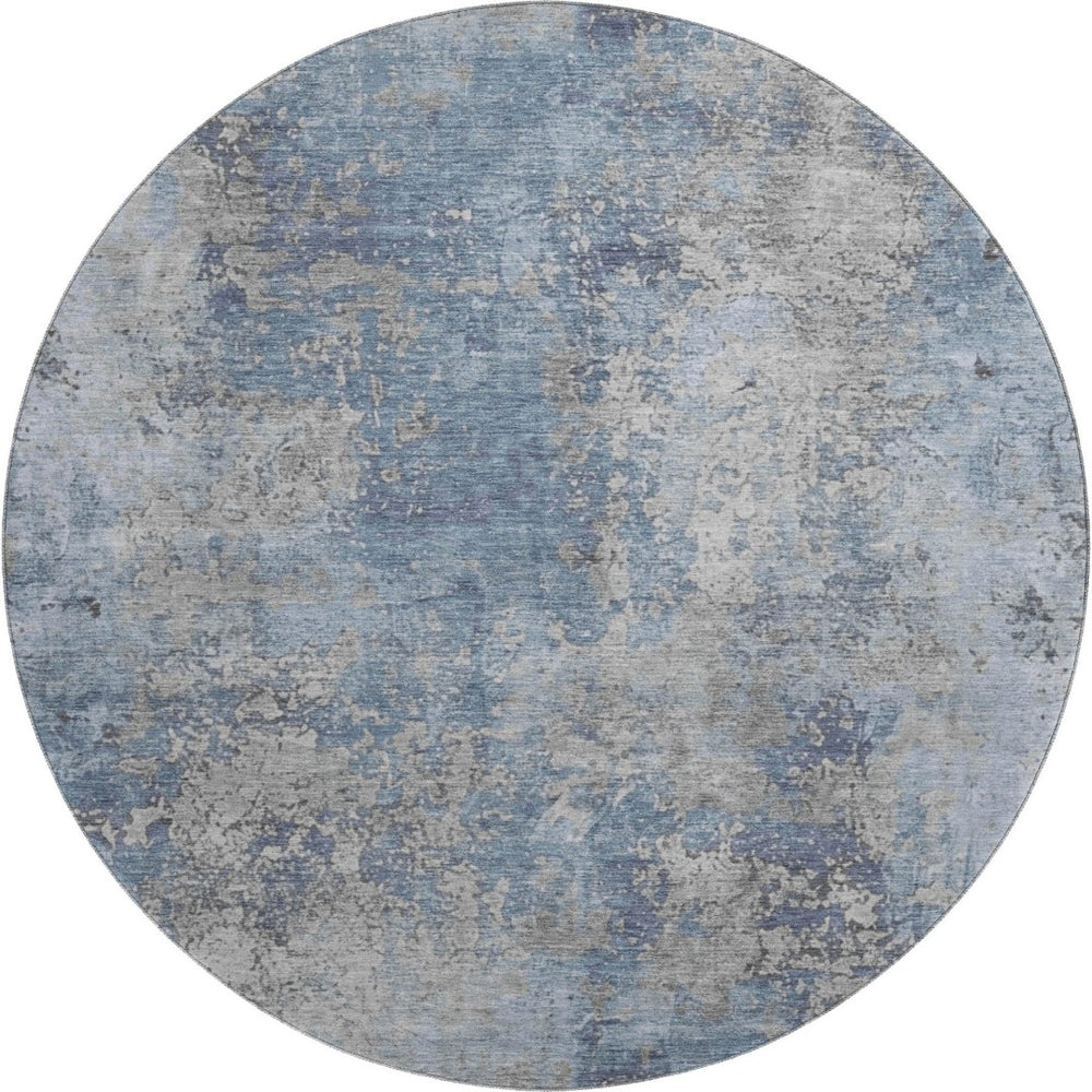 HomeRoots 8' Denim Blue & Gray Abstract Washable Round Rug - Durable, UV-Protected, Modern Design for Homes 701452
