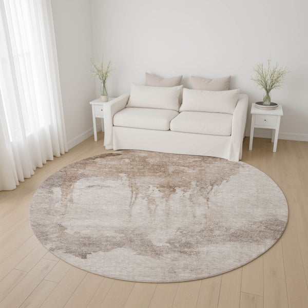 HomeRoots 8' Taupe and Beige Abstract Washable Round Rug – Soft, Stylish, and Easy-Care with UV Protection! 701536