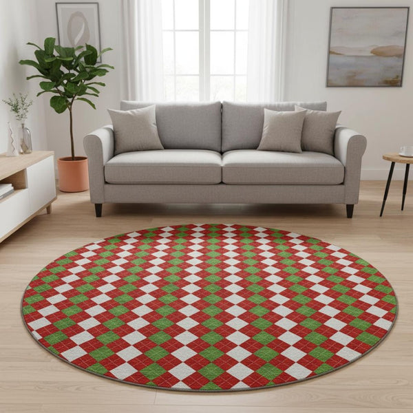 HomeRoots 8' Vibrant Red Green and White Geometric Round Rug - Washable, UV Protected, Perfect for High Traffic Areas 701698
