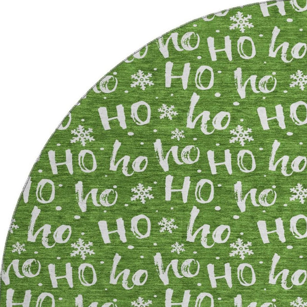 HomeRoots 8' Green And Ivory Abstract Geometric Washable Round Rug - Durable, UV-Protected & Stain-Resistant! 701795