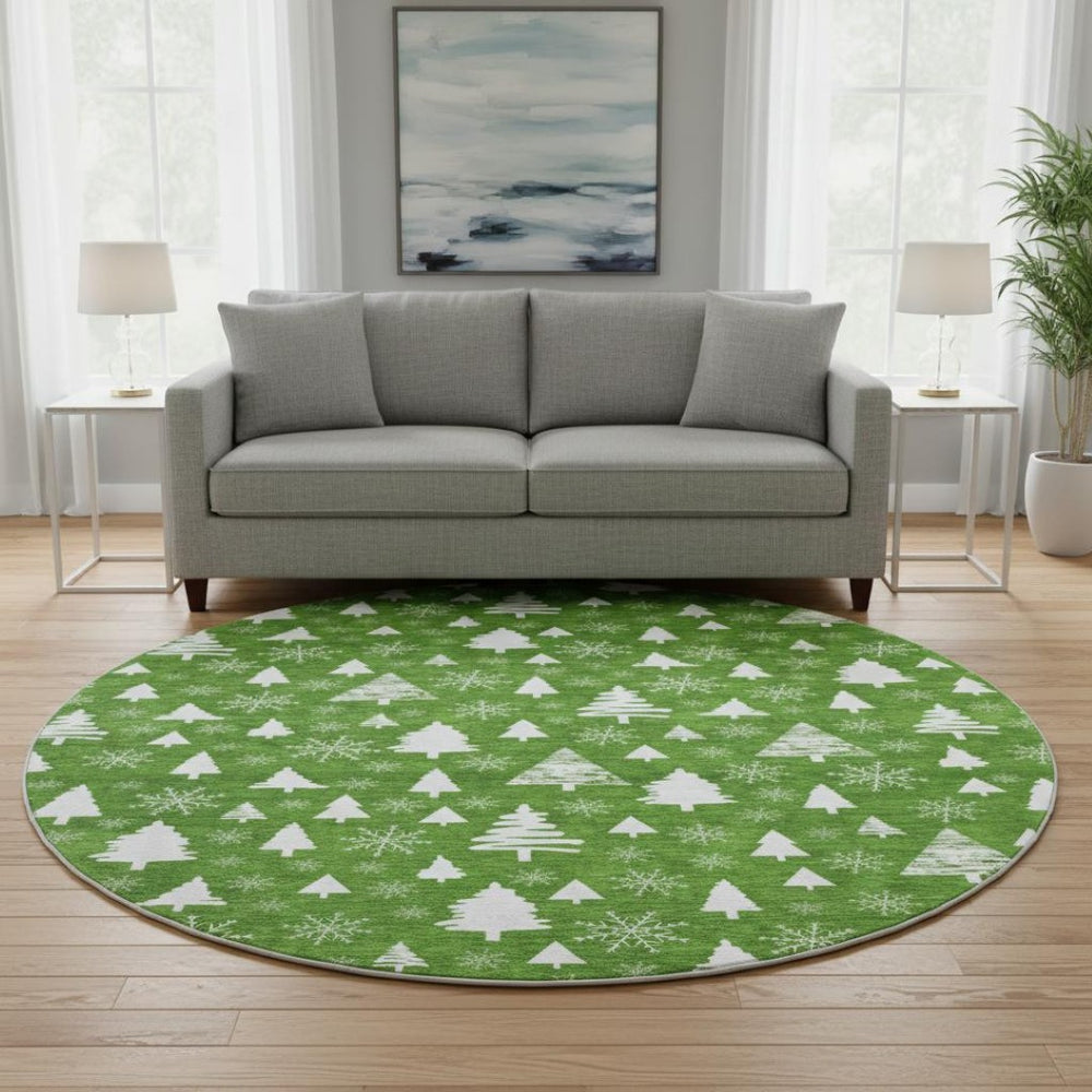 HomeRoots 8' Emerald and Ivory Round Rug - Abstract Geometric Design, Washable, UV Protected for High Traffic Areas 701825