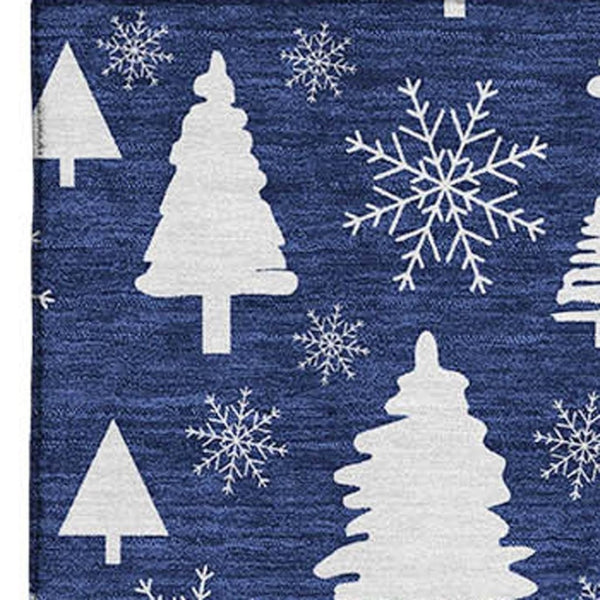 HomeRoots 5' Navy Blue & Ivory Abstract Geometric Area Rug - Washable, UV-Protected, Perfect for High-Traffic Spaces 701842