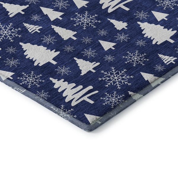 HomeRoots 8' Navy Blue and Ivory Geometric Round Rug - Washable, UV-Protected, Non-Slip for High-Traffic Areas 701843