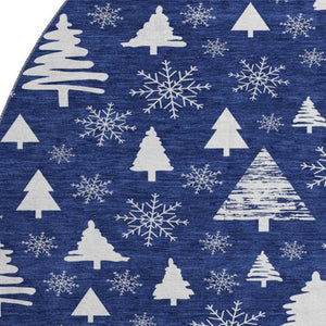 HomeRoots 8' Navy Blue and Ivory Geometric Round Rug - Washable, UV-Protected, Non-Slip for High-Traffic Areas 701843