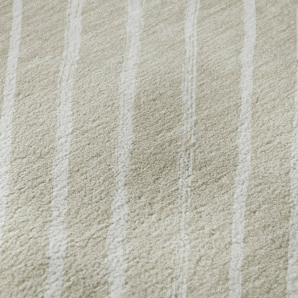HomeRoots 8' Beige and Ivory Abstract Geometric Round Rug - Washable, UV Resistant, Ideal for High-Traffic Areas 701915