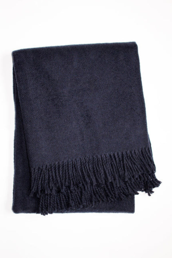 HomeRoots 55" Navy Blue Plush Throw Blanket – Luxurious Cotton Blend with Fringe for Cozy Elegance & Comfort 702220