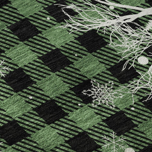HomeRoots 8' Green Black And Ivory Gingham Washable Round Rug – Durable, UV-Protected, Easy Care for Any Space 702308