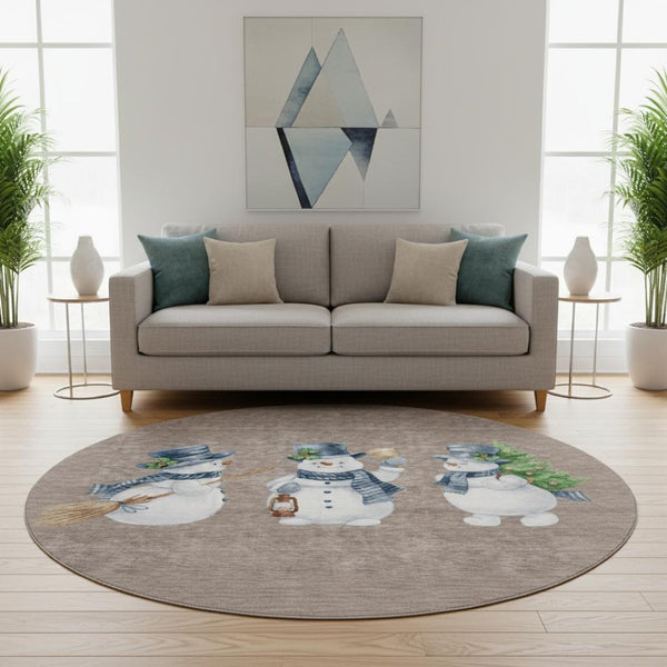 HomeRoots 8' Taupe Blue and Green Geometric Washable Round Rug - Durable, Stylish, UV-Protected for High-Traffic Areas 702434