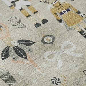 HomeRoots 8' Beige Gold and Gray Floral Round Rug - Washable, UV Protected, Stain Resistant, Ideal for Homes 702440
