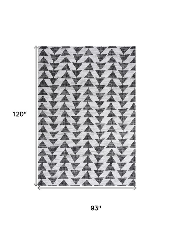 HomeRoots 8' X 10' Stylish Ivory and Black Geometric Rug - Durable Indoor Outdoor Decor for Any Space! 702567