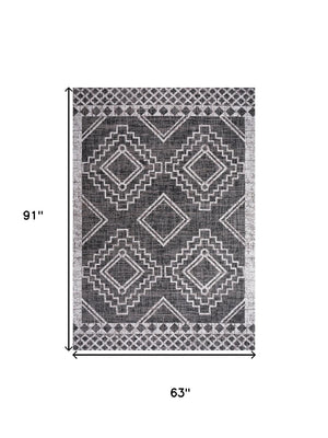 HomeRoots 5' Timeless Black and Ivory Moroccan Indoor/Outdoor Area Rug - Durable, Easy Care, Versatile Design 702574