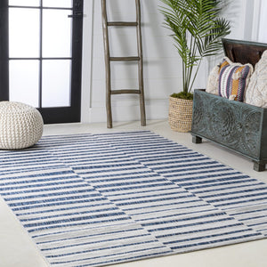 HomeRoots 5' Coastal Ivory and Blue Striped Rug - Durable Indoor/Outdoor Area Rug for Versatile Living Spaces 702600