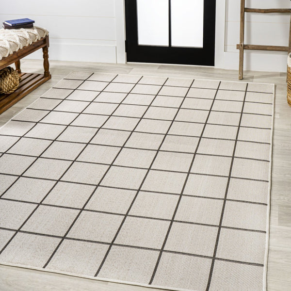 HomeRoots 5' Classic Cream and Dark Gray Plaid Indoor Outdoor Area Rug - Stylish, Durable, Perfect for Any Space 702631