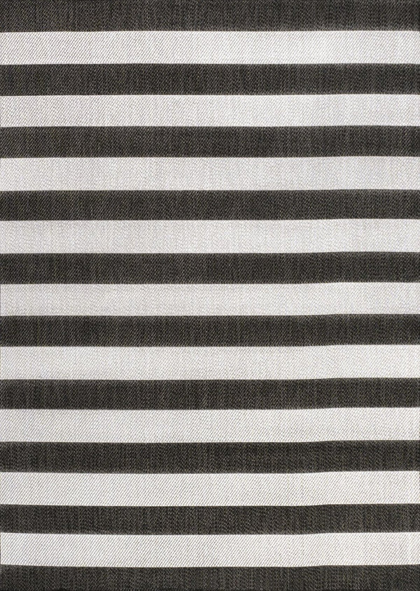 HomeRoots 5' Black and Cream Striped Area Rug - Durable Indoor/Outdoor Design for Patios, Kitchens & More! 702661