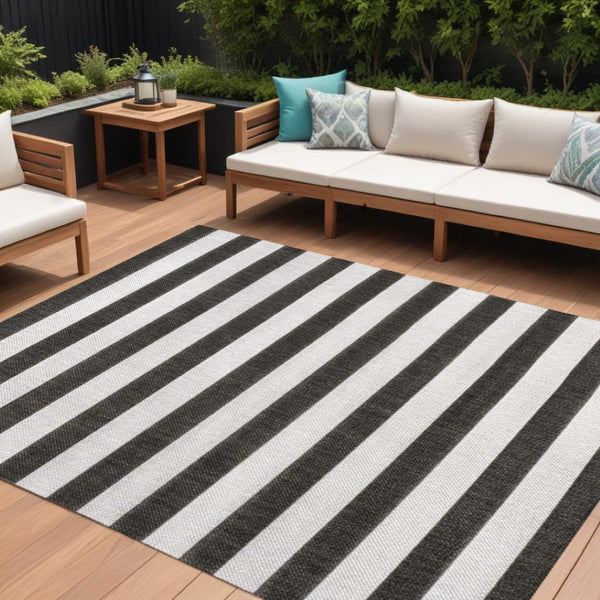 HomeRoots 8' X 10' Black And Cream Striped Area Rug - Durable Indoor/Outdoor Design for Stylish Spaces! 702662