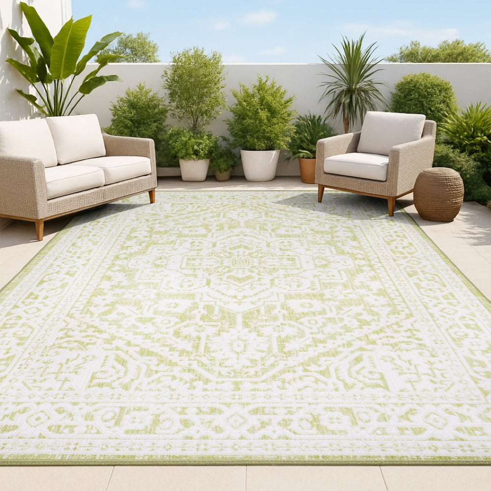 HomeRoots 8' X 10' Elegant Green and Cream Medallion Rug - Versatile Indoor/Outdoor Accent for Any Space 702718
