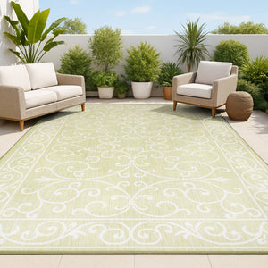 HomeRoots 5' Green and Cream Medallion Area Rug - Durable, Stylish, Indoor/Outdoor Design for Any Space 702742