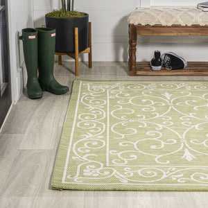 HomeRoots 8' X 10' Green and Cream Medallion Rug - Stylish Indoor/Outdoor Area Rug for Versatile Spaces 702745