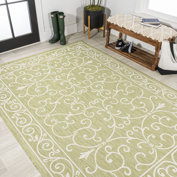 HomeRoots 8' X 10' Green and Cream Medallion Rug - Stylish Indoor/Outdoor Area Rug for Versatile Spaces 702745