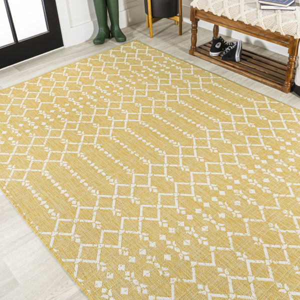 HomeRoots 9' X 12' Yellow and Cream Trellis Rug - Stylish Indoor/Outdoor Area Rug for Living Spaces & Patios 702793