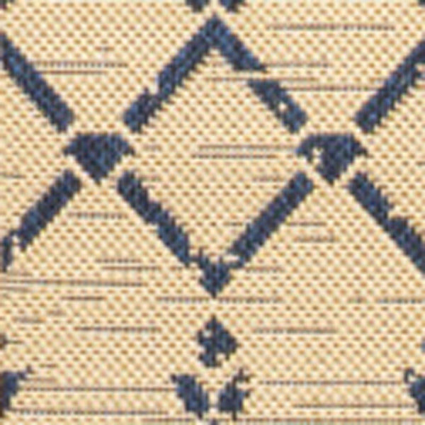 HomeRoots 5' Stylish Beige and Navy Blue Trellis Area Rug - Durable Indoor/Outdoor Design for Versatile Spaces 702798