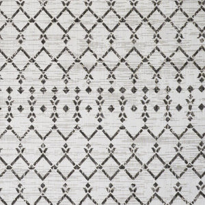 HomeRoots 5' X 8' Cream and Black Trellis Rug - Durable Indoor/Outdoor Area Rug for Modern & Classic Spaces 702805