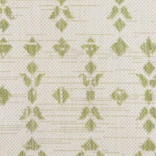 HomeRoots 5' Cream and Green Trellis Area Rug - Indoor/Outdoor Durable Design for Patios, Dining, and More! 702826