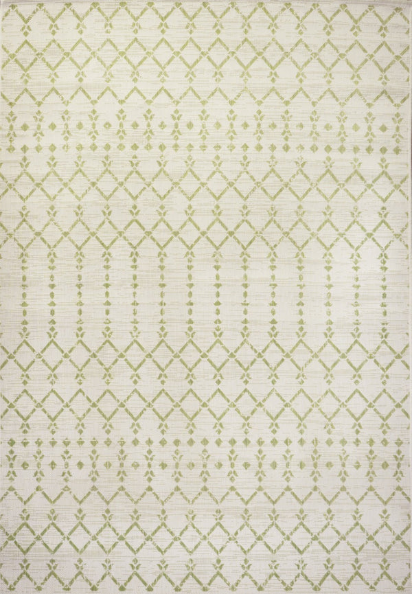 HomeRoots 5' Cream and Green Trellis Area Rug - Indoor/Outdoor Durable Design for Patios, Dining, and More! 702826