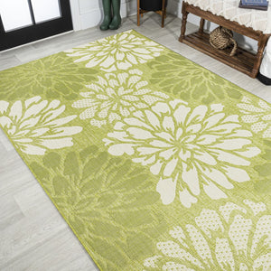 HomeRoots 8' x 10' Green and Cream Floral Area Rug - Elegant Indoor/Outdoor Design for Timeless Charm & Durability 702856